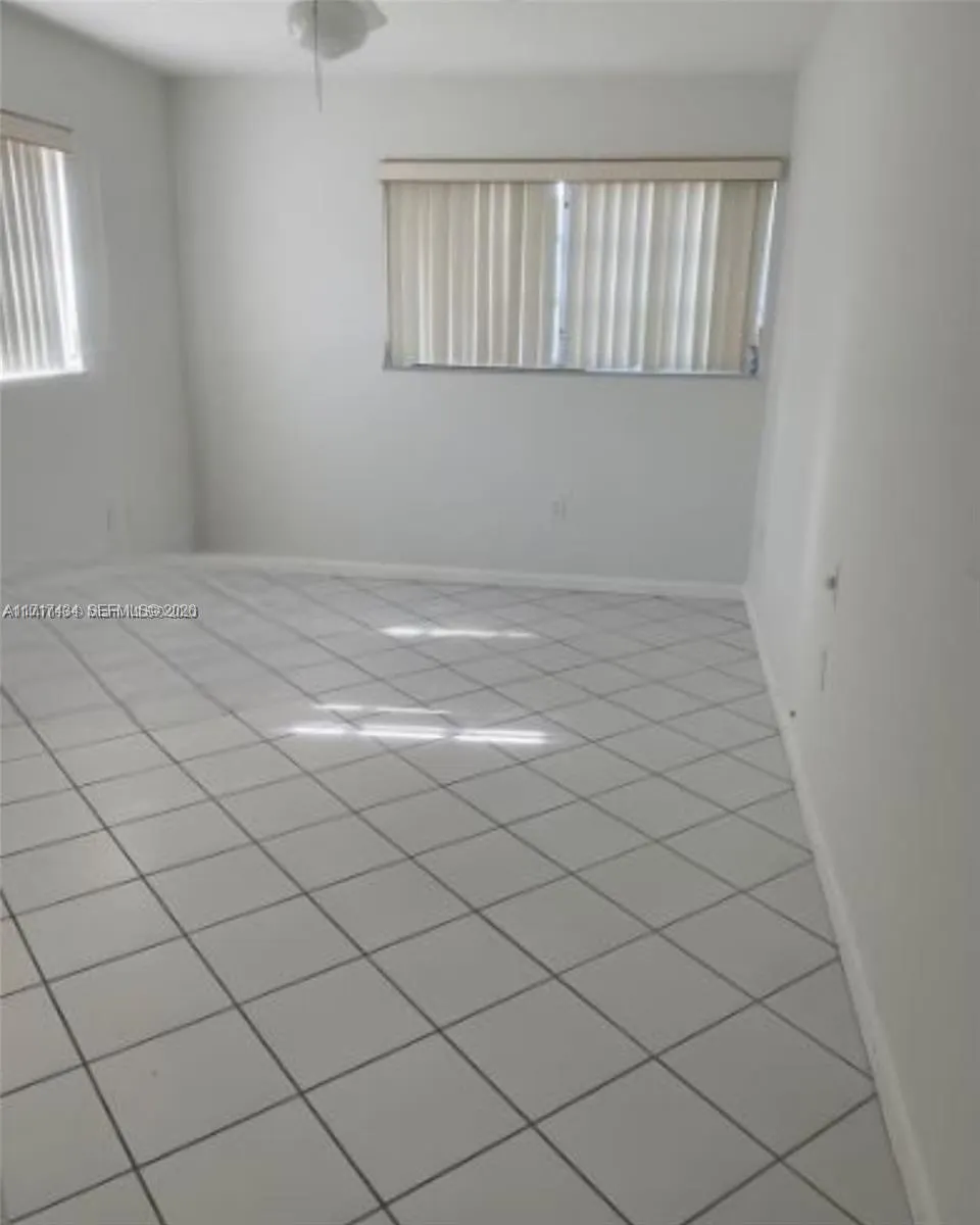 1020 94th St #203 Bay Harbor Islands, FL 33154