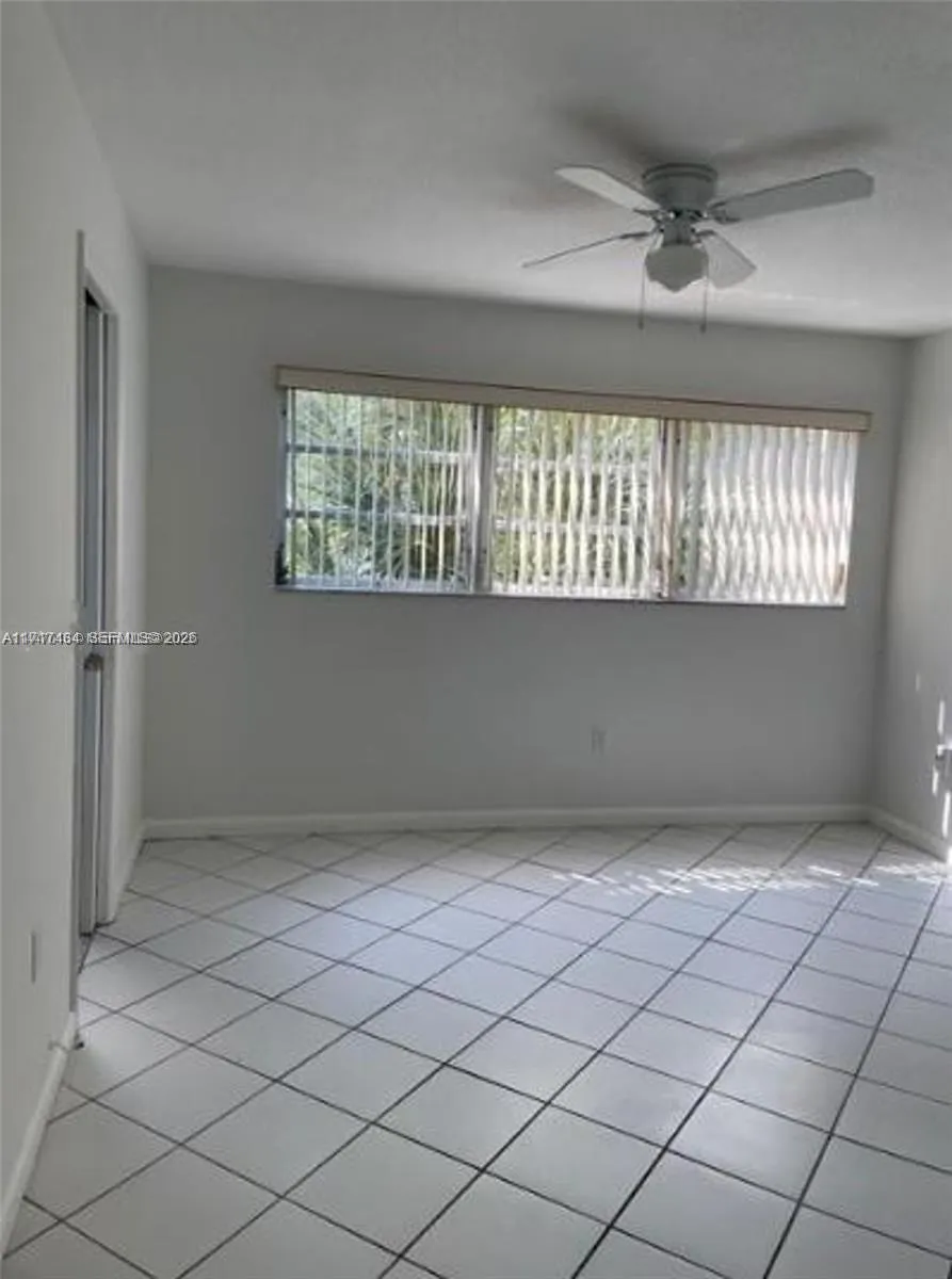 1020 94th St #203 Bay Harbor Islands, FL 33154