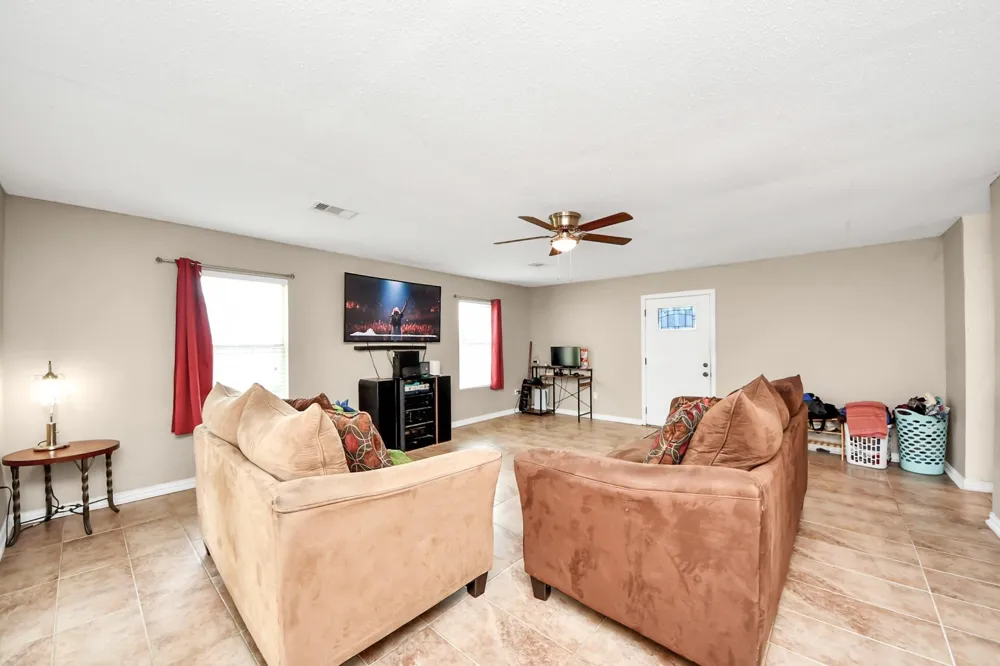 802 Avenue M South Houston, TX 77587