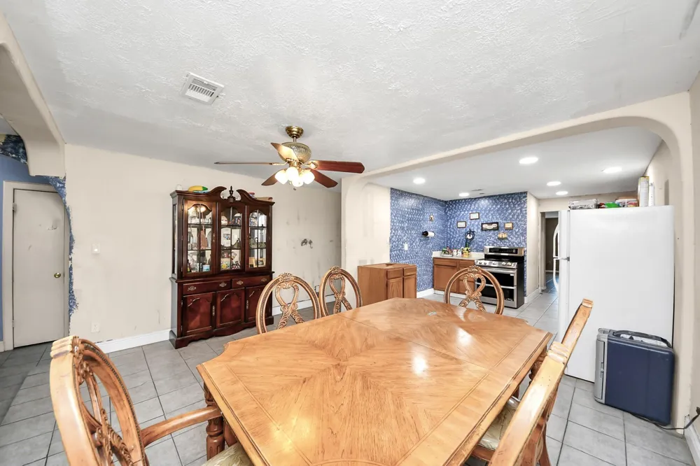 802 Avenue M South Houston, TX 77587