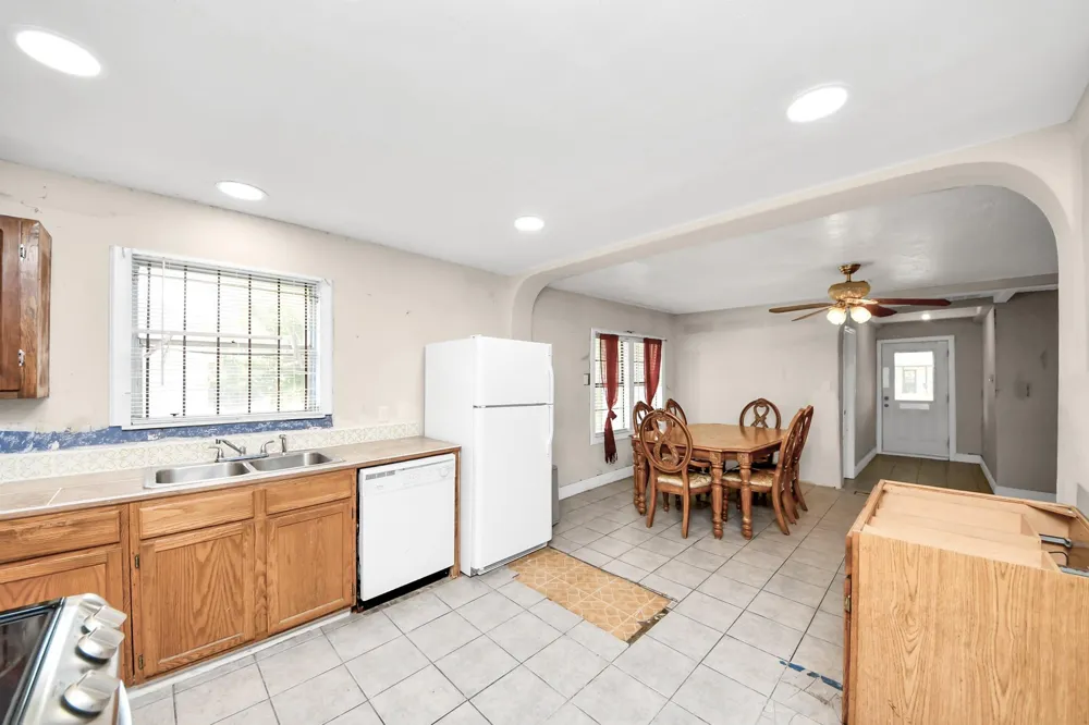 802 Avenue M South Houston, TX 77587