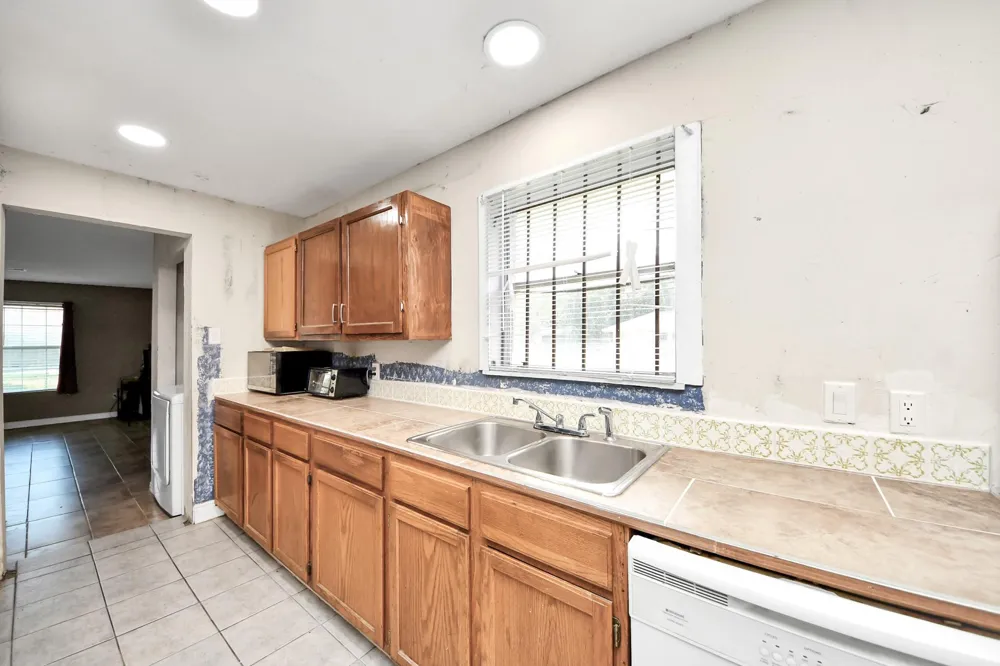 802 Avenue M South Houston, TX 77587