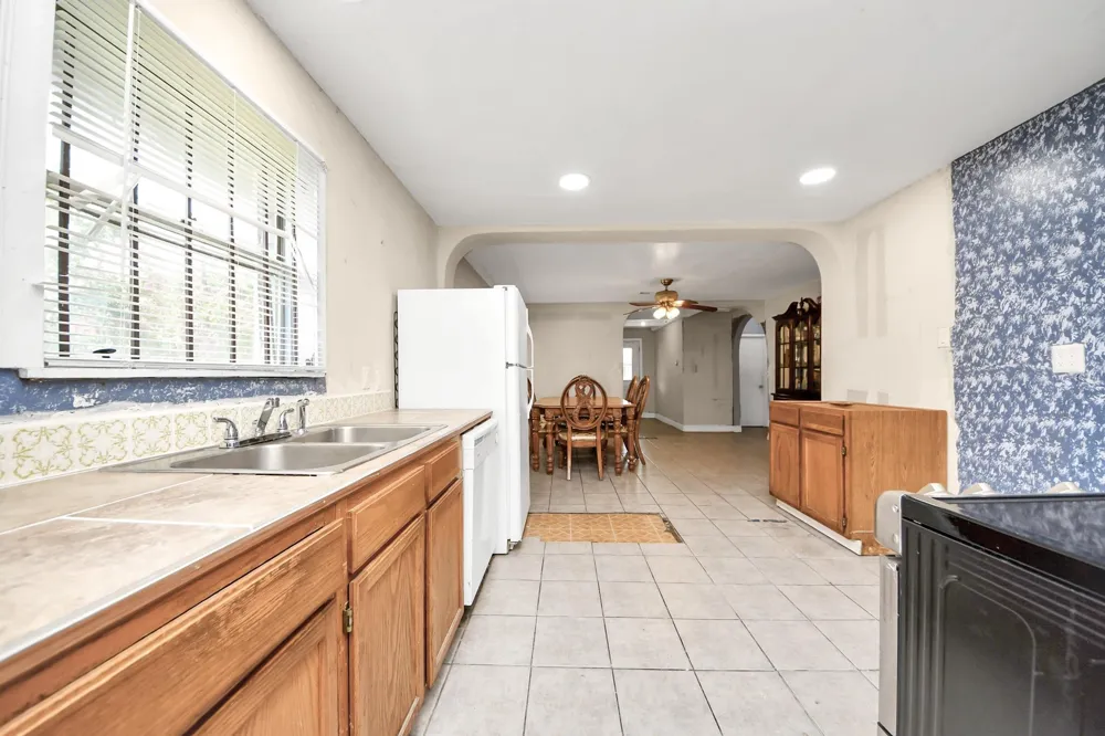 802 Avenue M South Houston, TX 77587