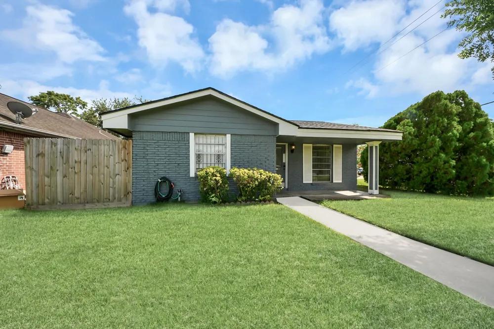 802 Avenue M South Houston, TX 77587