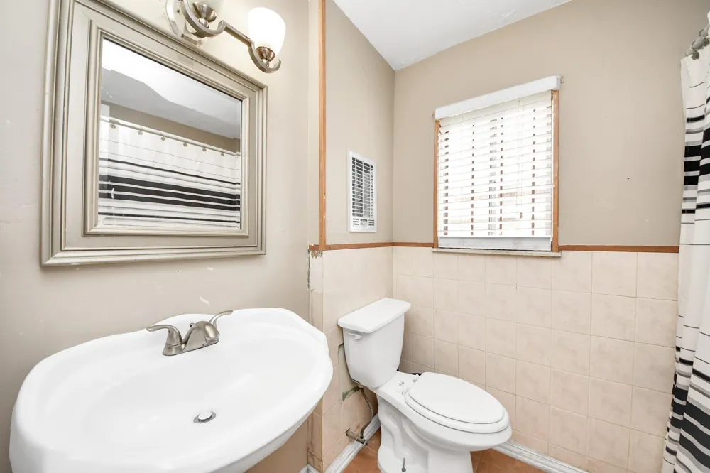 802 Avenue M South Houston, TX 77587