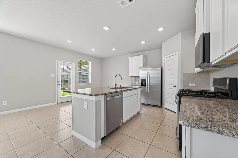 18817 Amaro Hills Drive New Caney, TX 77357