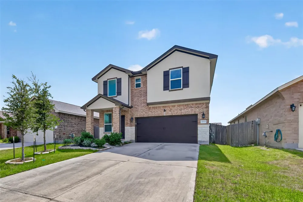 18817 Amaro Hills Drive New Caney, TX 77357