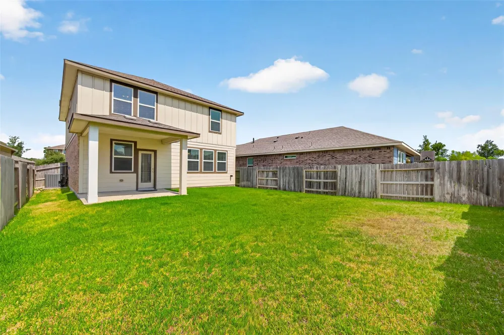 18817 Amaro Hills Drive New Caney, TX 77357