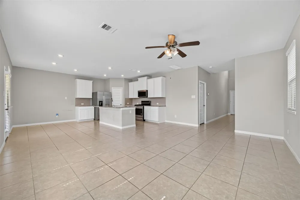 18817 Amaro Hills Drive New Caney, TX 77357