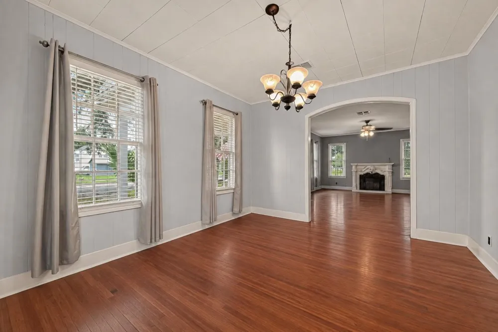 416 E Caney Street Wharton, TX 77488
