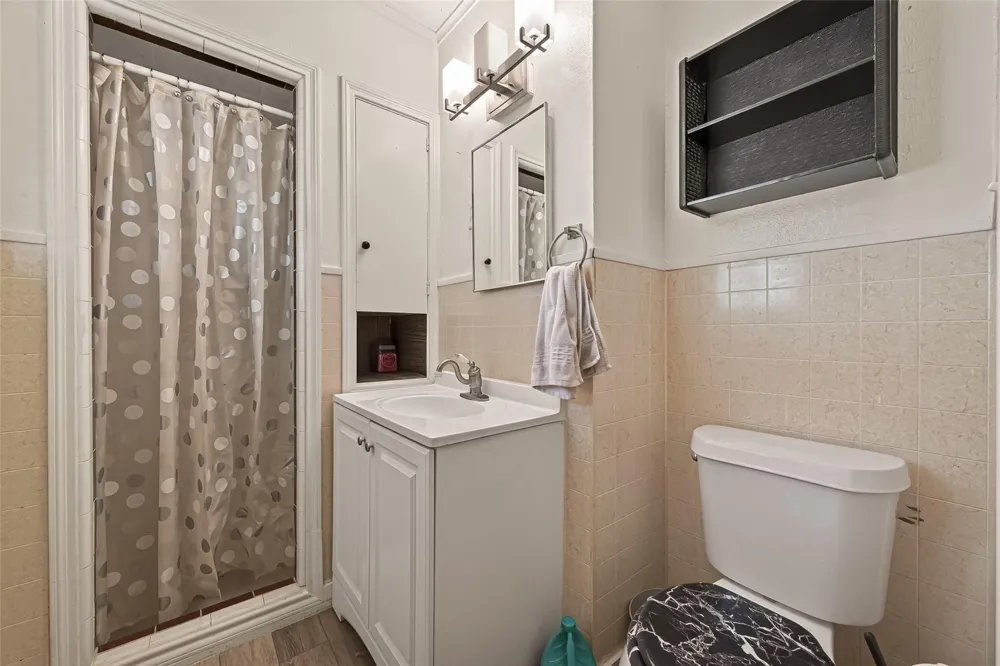 416 E Caney Street Wharton, TX 77488