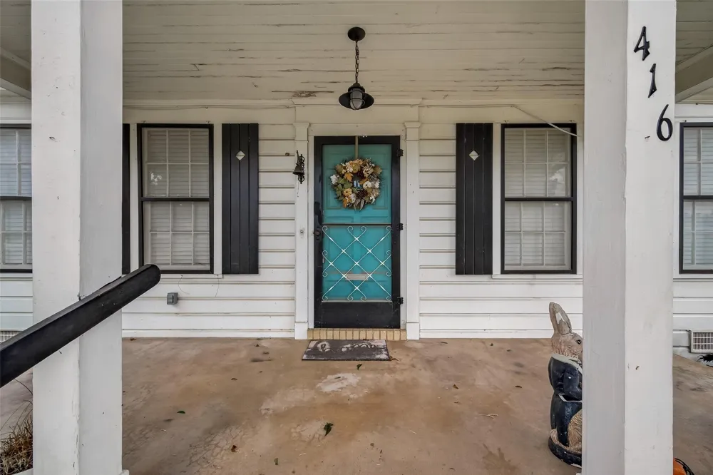 416 E Caney Street Wharton, TX 77488