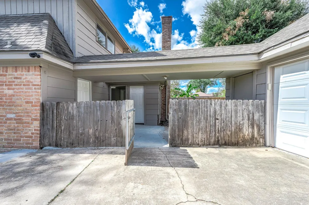 2314 Canyon Meadows Drive Missouri City, TX 77489