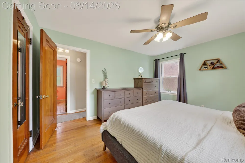 13953 Marion Redford Charter Township, MI 48239