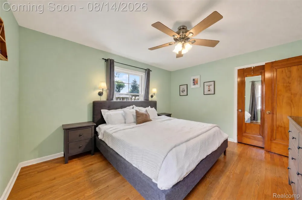 13953 Marion Redford Charter Township, MI 48239