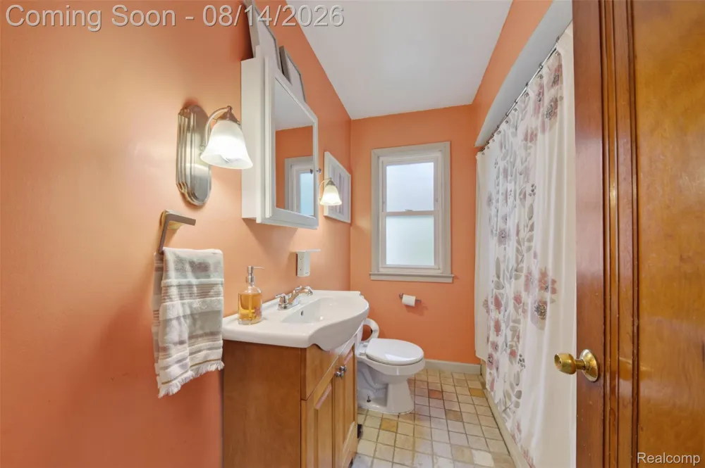 13953 Marion Redford Charter Township, MI 48239