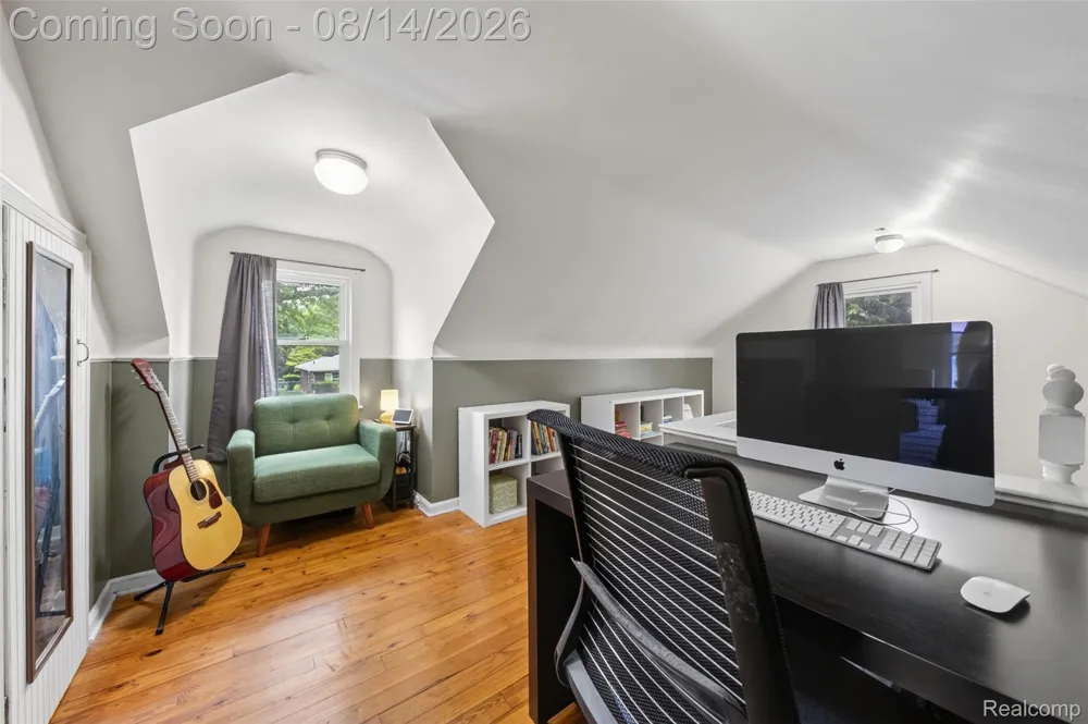 13953 Marion Redford Charter Township, MI 48239
