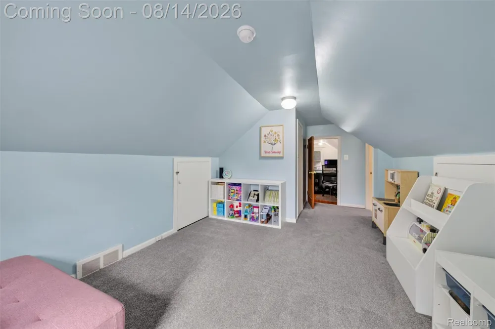 13953 Marion Redford Charter Township, MI 48239