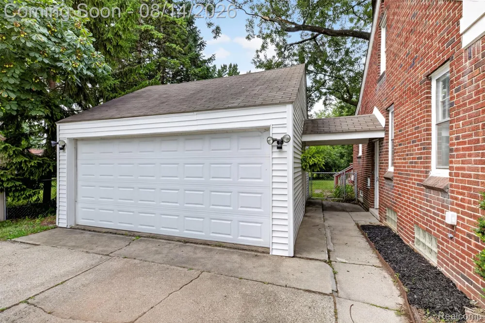 13953 Marion Redford Charter Township, MI 48239