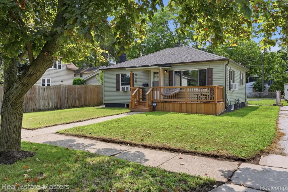 1014 Cypress Street Port Huron City, MI 48060