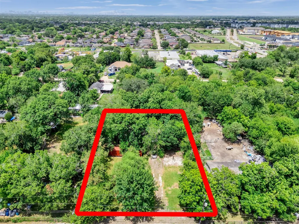 4705 Glengarry Road Houston, TX 77048