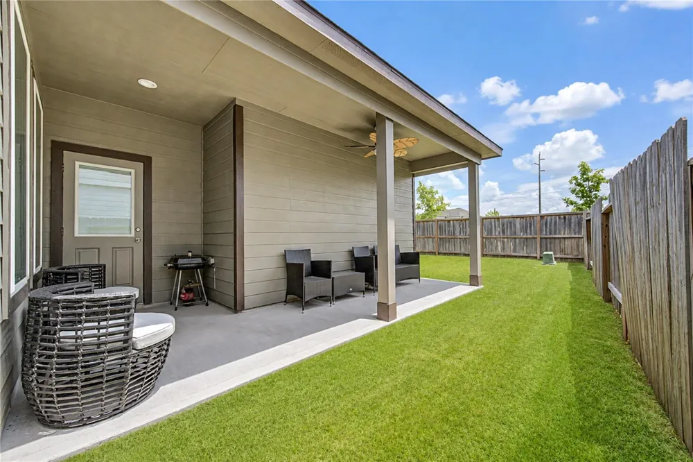 2223 Emerald Diamond Court Fresno, TX 77545