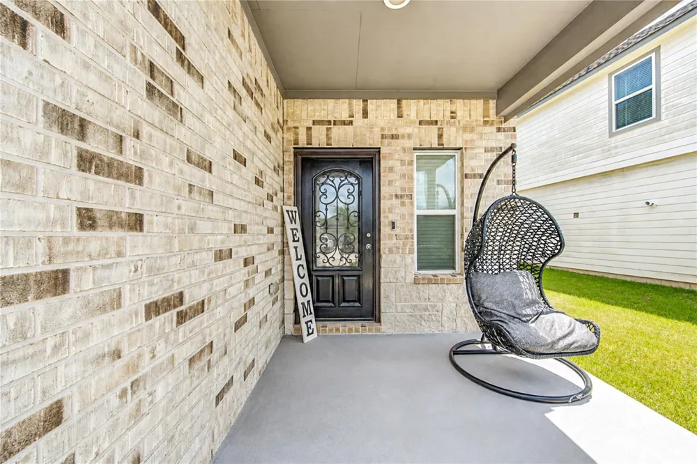 2223 Emerald Diamond Court Fresno, TX 77545