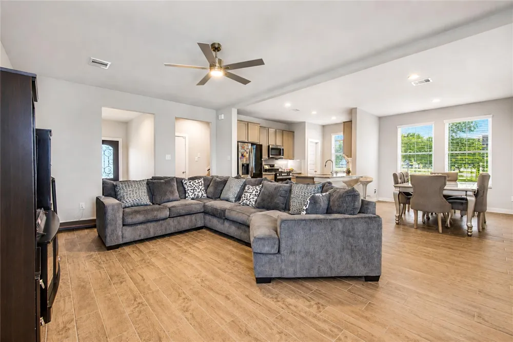 2223 Emerald Diamond Court Fresno, TX 77545