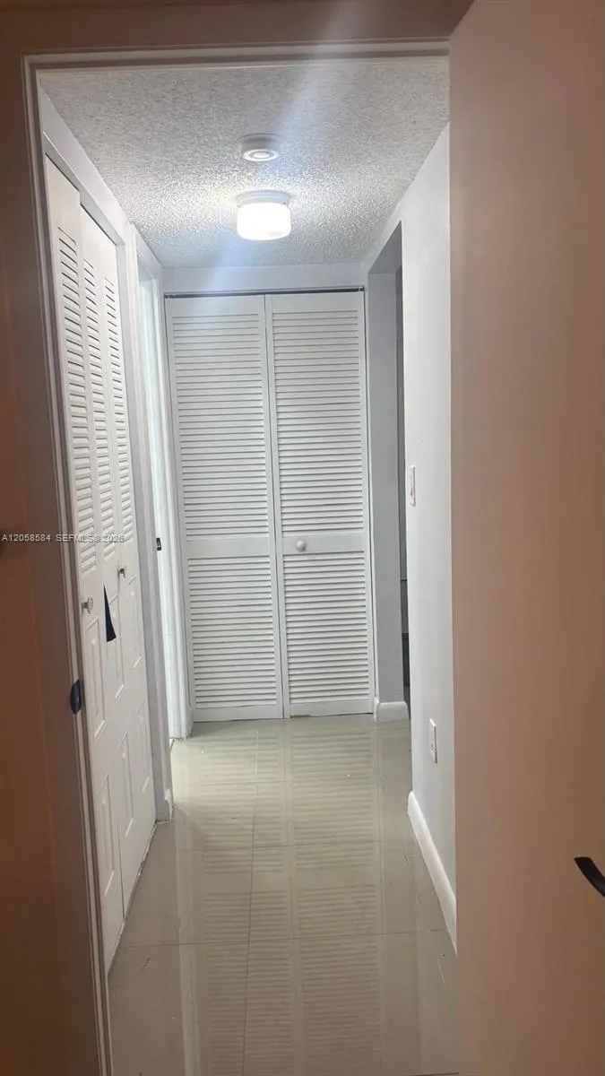 8261 SW 128 St #211 Pinecrest, FL 33156