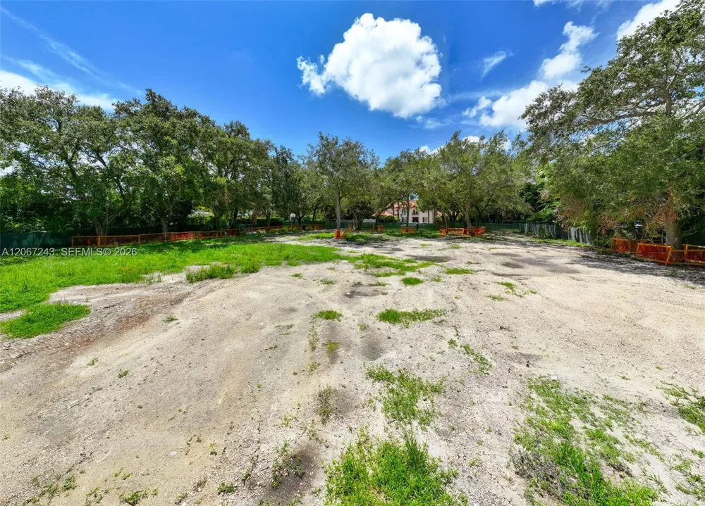 6285 SW 98th St Pinecrest, FL 33156