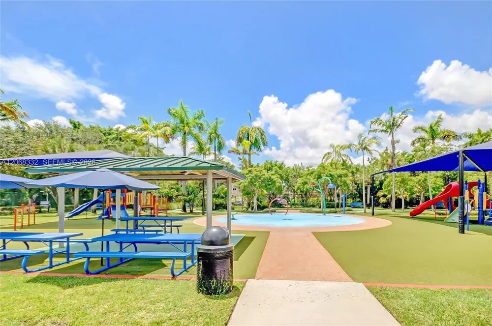 10237 NW 52nd Ln #10237 Doral, FL 33178