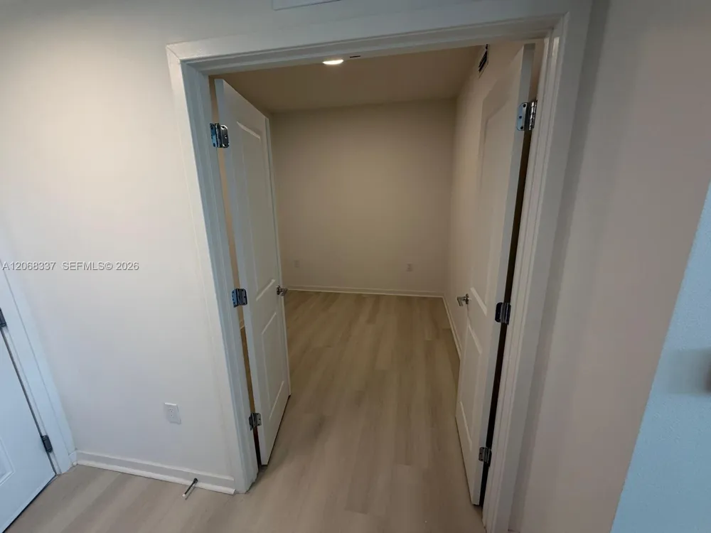 5587 MILLENIA PARK BLVD #222 Orlando, FL 32839