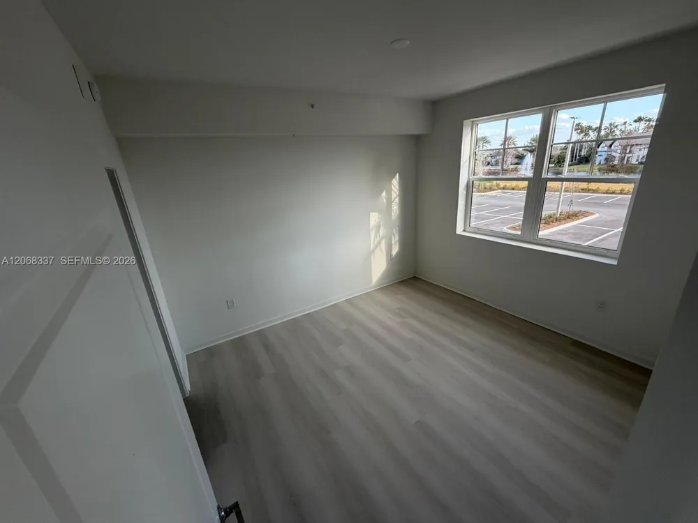 5587 MILLENIA PARK BLVD #222 Orlando, FL 32839