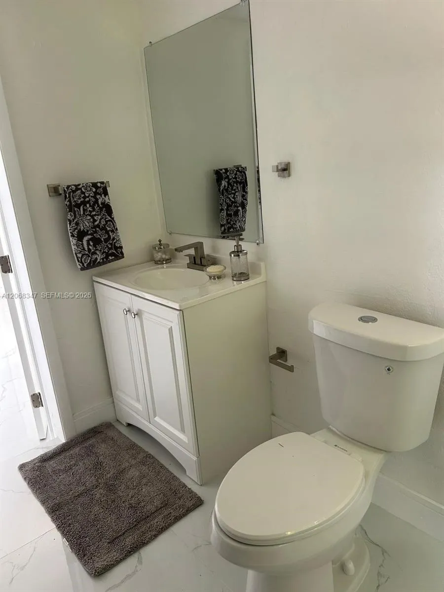 22115 SW 115th Ave #0 Miami, FL 33170