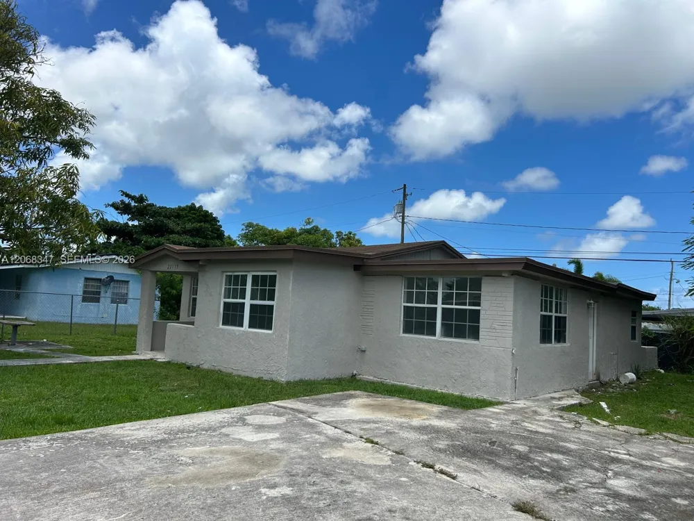 22115 SW 115th Ave #0 Miami, FL 33170