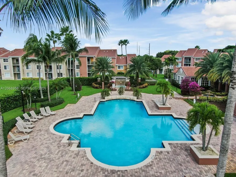 7856 Sonoma Springs Cir #205 Lake Worth, FL 33463