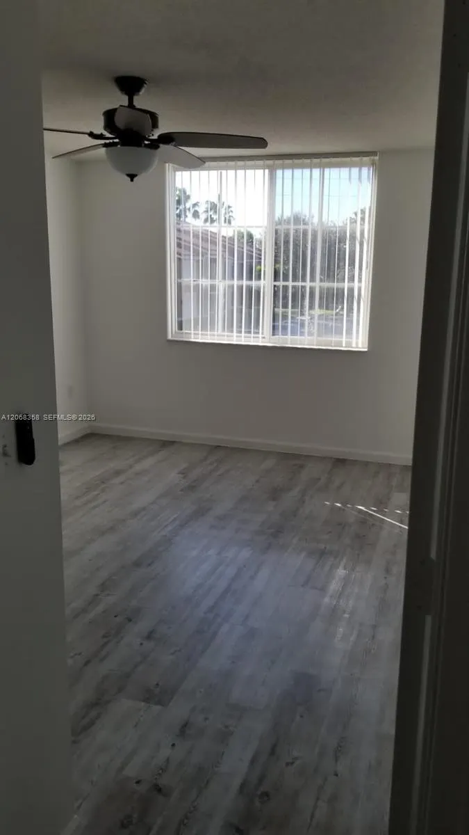 7856 Sonoma Springs Cir #205 Lake Worth, FL 33463
