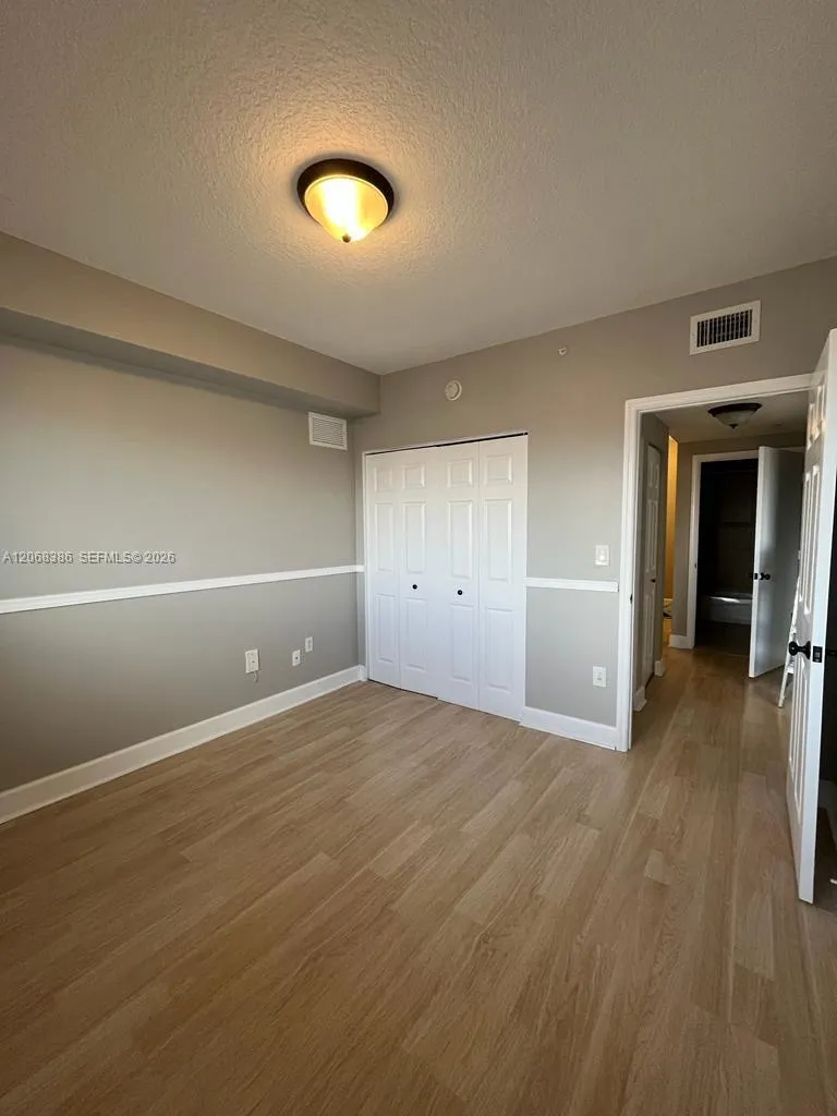 11060 SW 196th St #511 Cutler Bay, FL 33157