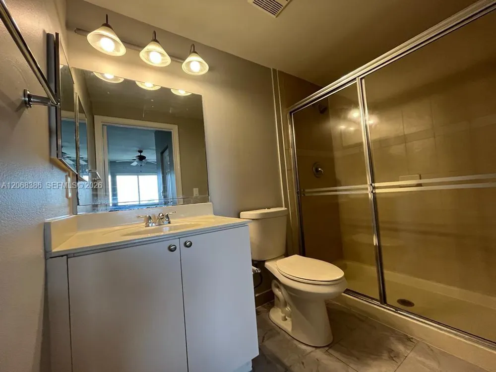 11060 SW 196th St #511 Cutler Bay, FL 33157