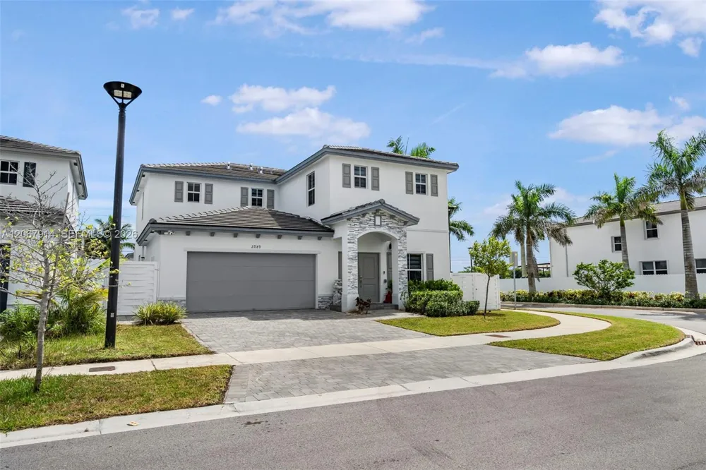 21189 SW 127th Ct Miami, FL 33177