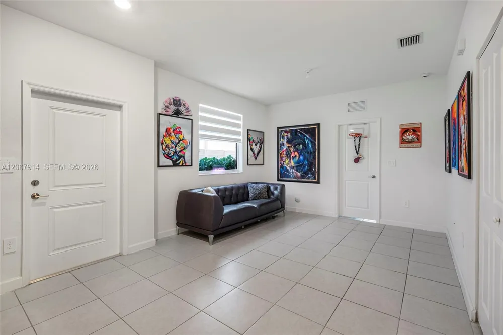 21189 SW 127th Ct Miami, FL 33177