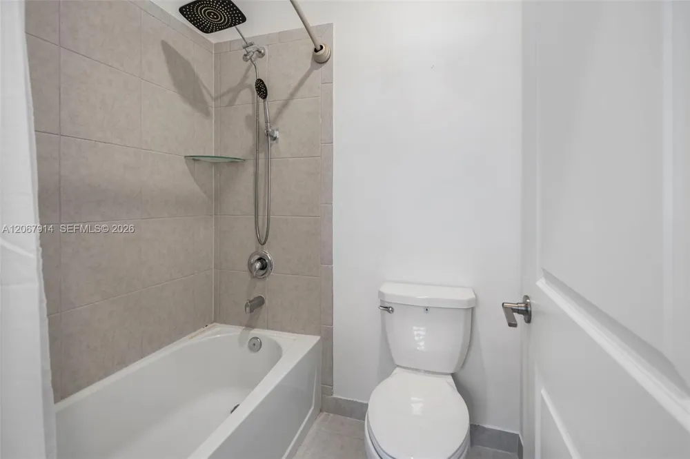 21189 SW 127th Ct Miami, FL 33177