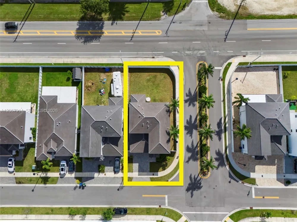 21189 SW 127th Ct Miami, FL 33177