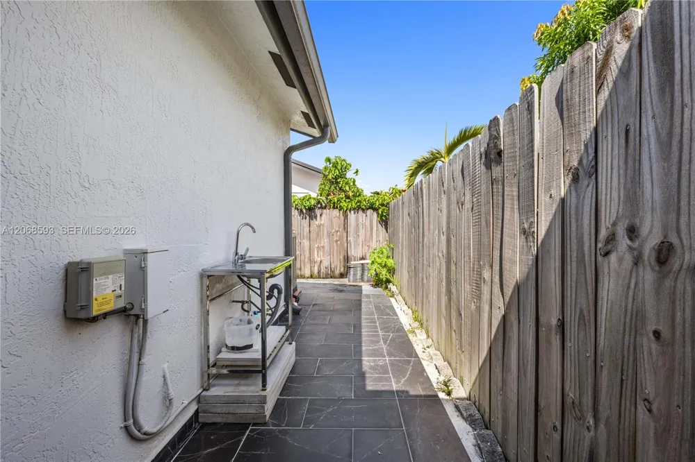 17150 SW 145th Ct Miami, FL 33177
