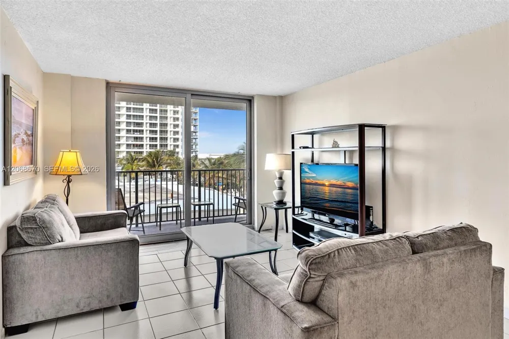 9273 Collins Ave #308 Surfside, FL 33154