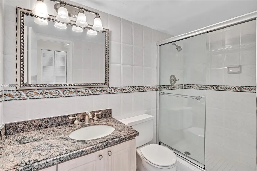 9273 Collins Ave #308 Surfside, FL 33154