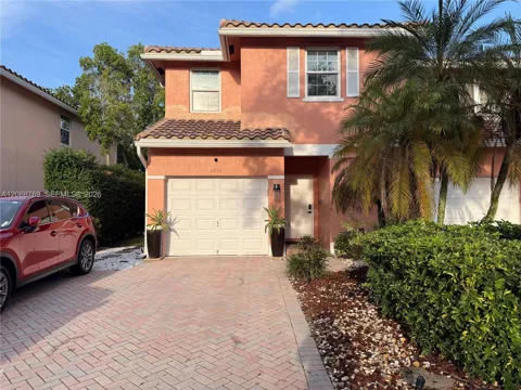 3850 NW 90th Way