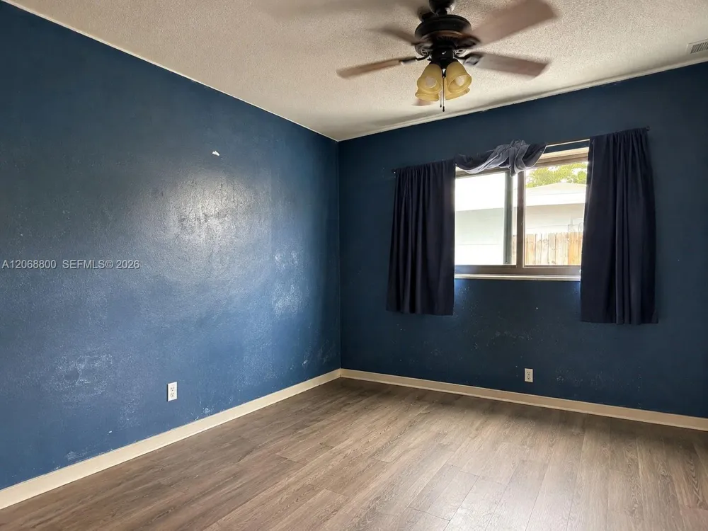 1409 Broadmoor North Lauderdale, FL 33068