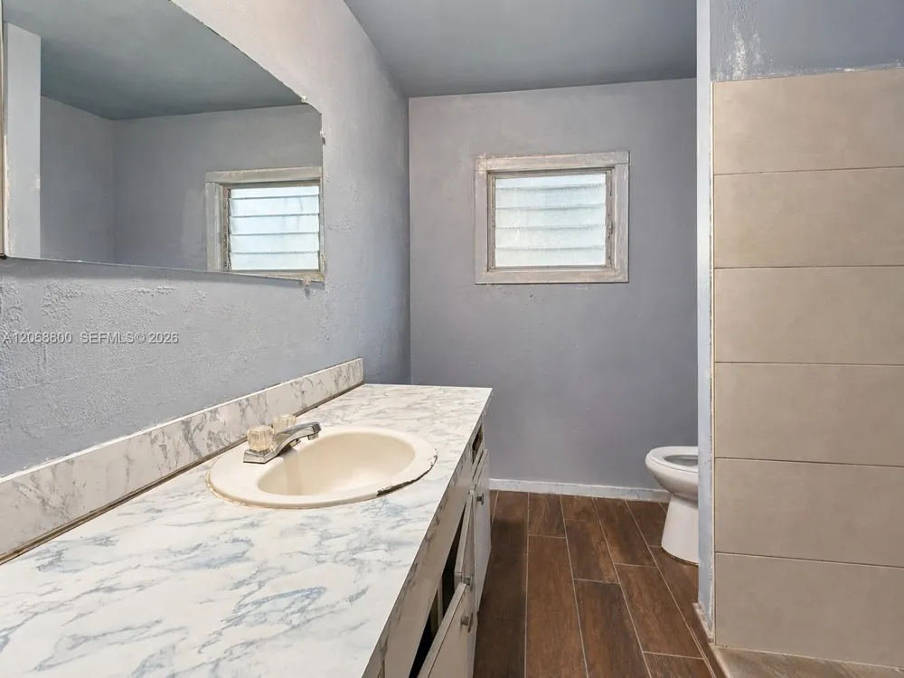 1409 Broadmoor North Lauderdale, FL 33068