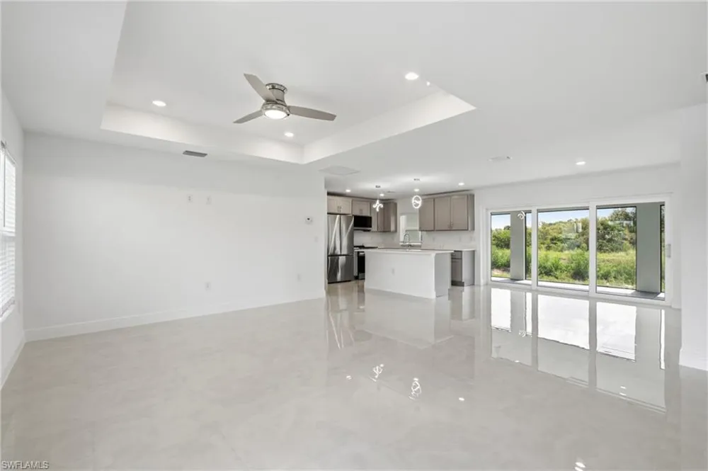 645 Whitmore Loop Lehigh Acres, FL 33972
